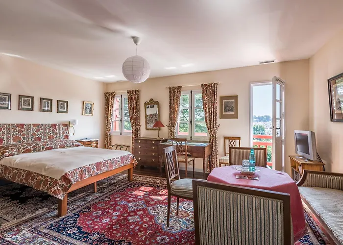 Oda ve Kahvaltı Aita 3*