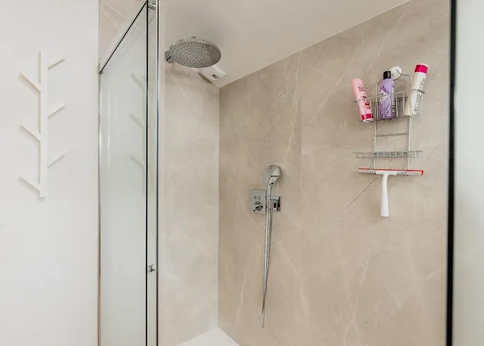 Oda ve Kahvaltı Aita Ciboure