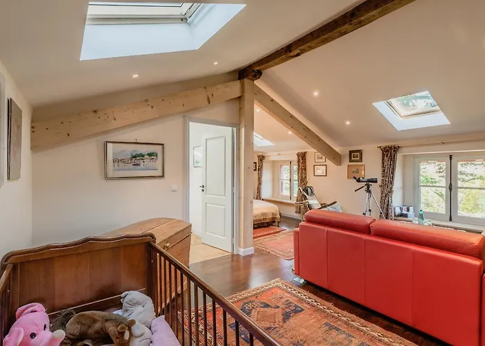 Aita Oda ve Kahvaltı 3*