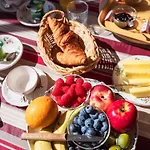 Frühstückspension Aita