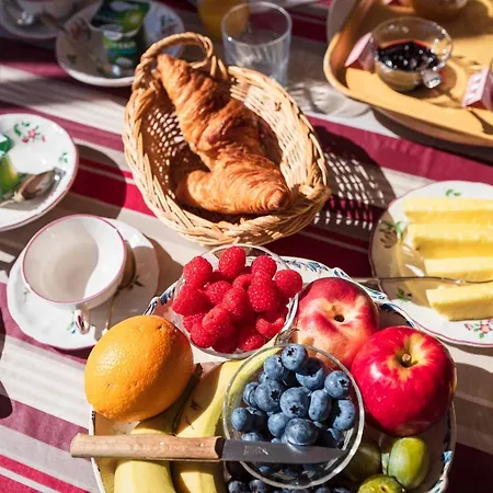 לינה וארוחת בוקר Aita