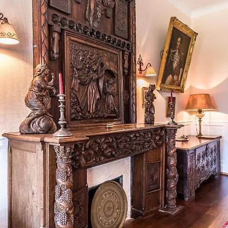 לינה וארוחת בוקר Aita 3*