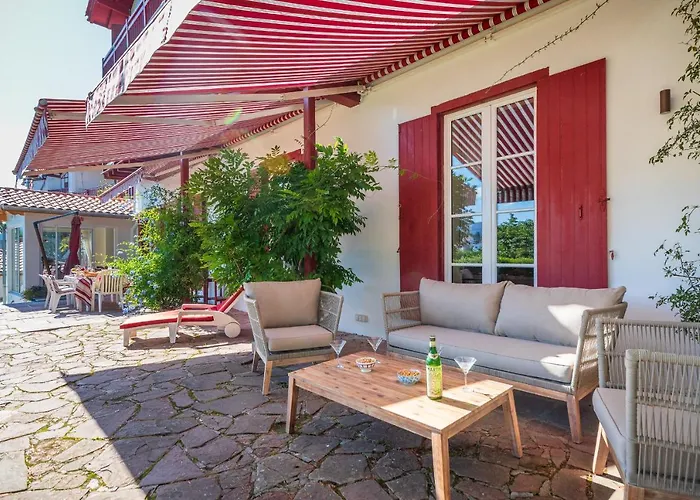 Bed and breakfast Aita 3*